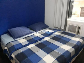 Apt inteiro 1 quadra da praia - 1 block from Copacabana Beach